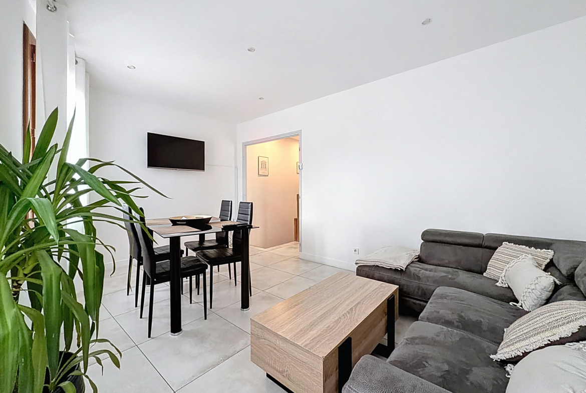 photo_b2217947f5c0add97ae4b4a6421a952b