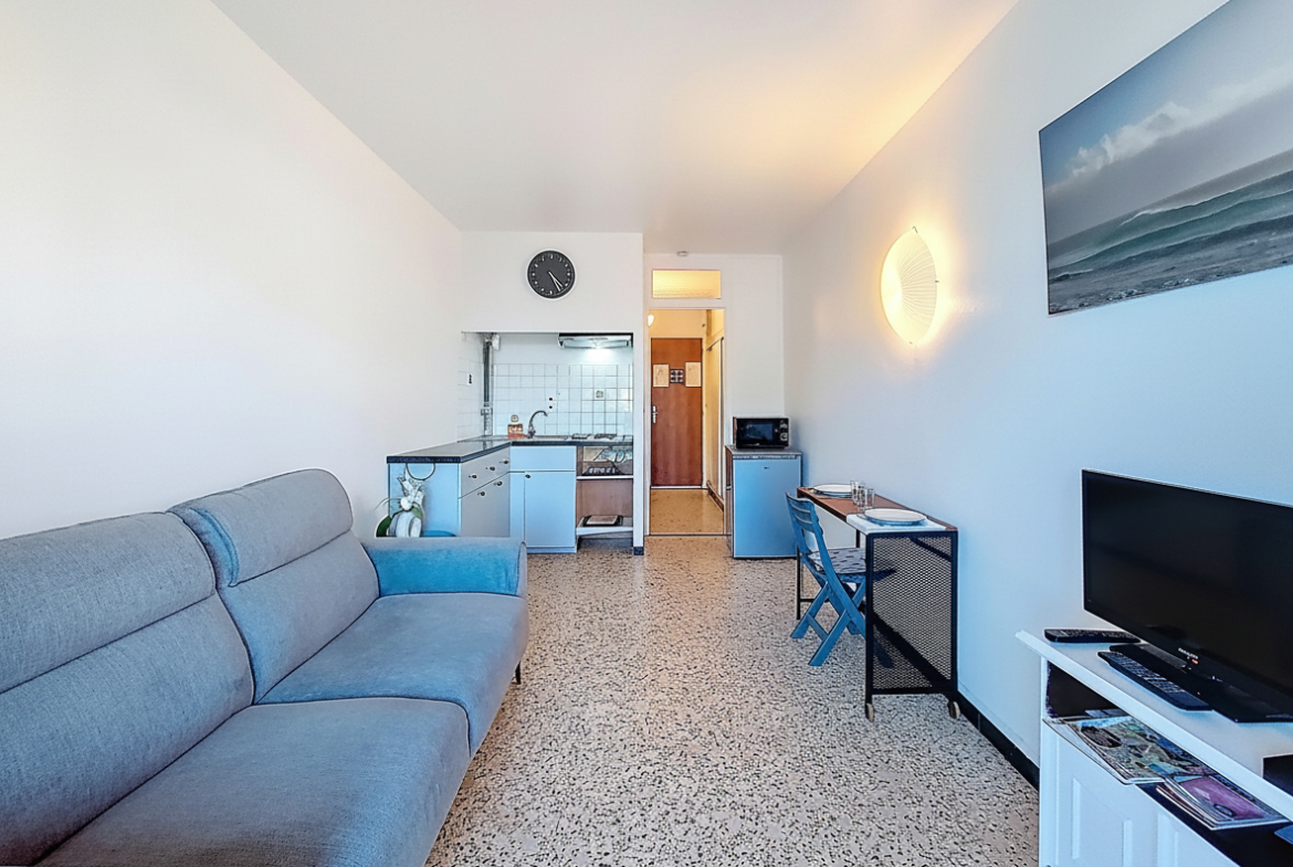 photo_bebf2c69b6fb1f60654cd4e9970824b8