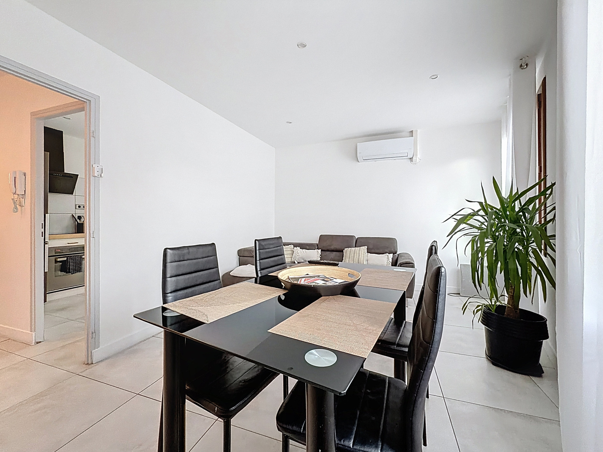 photo_d4a985ca9aa697fef2a9ef65b2000b0e