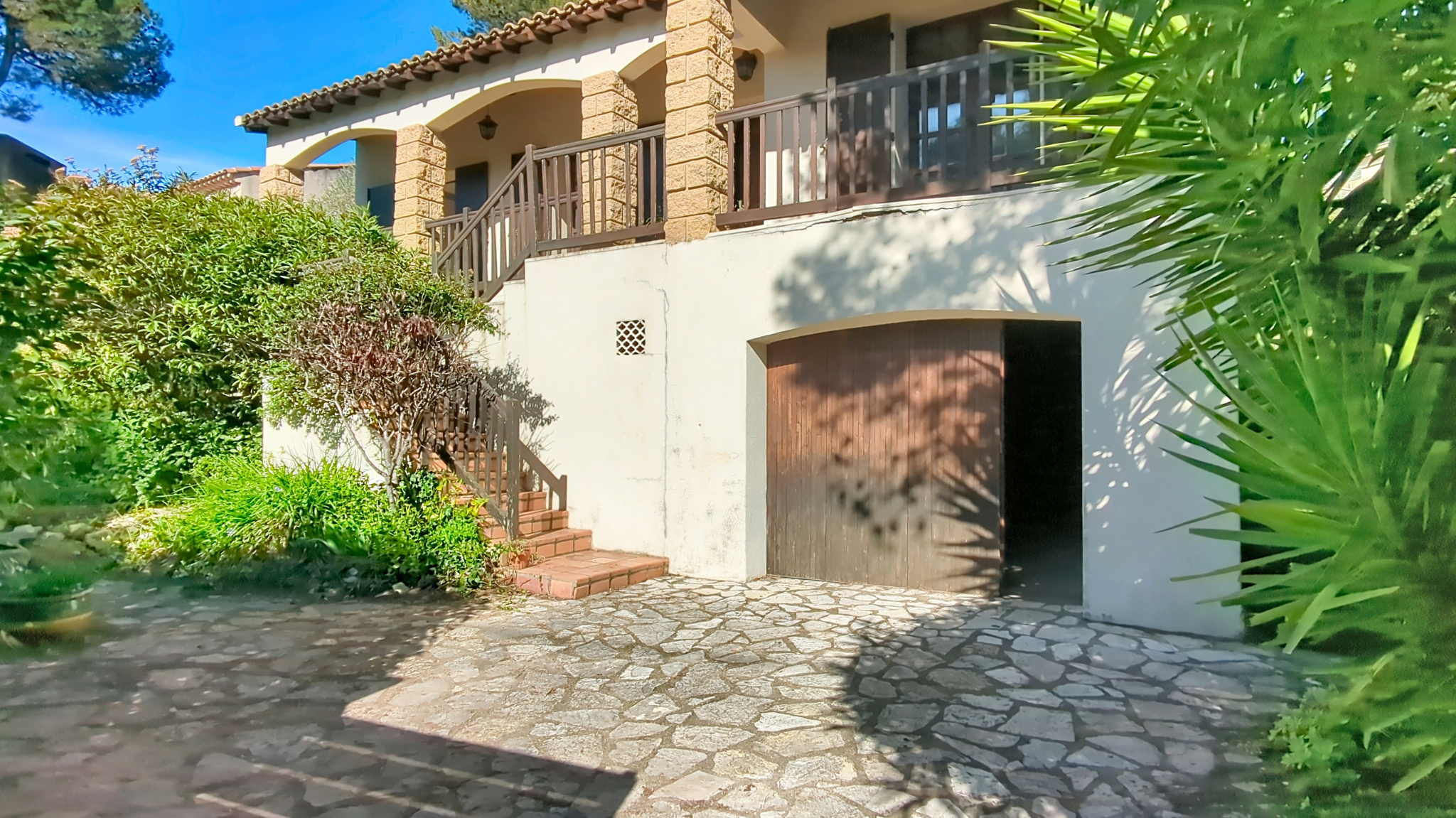 photo_e17e054b341a4855d33eeb96939cd911