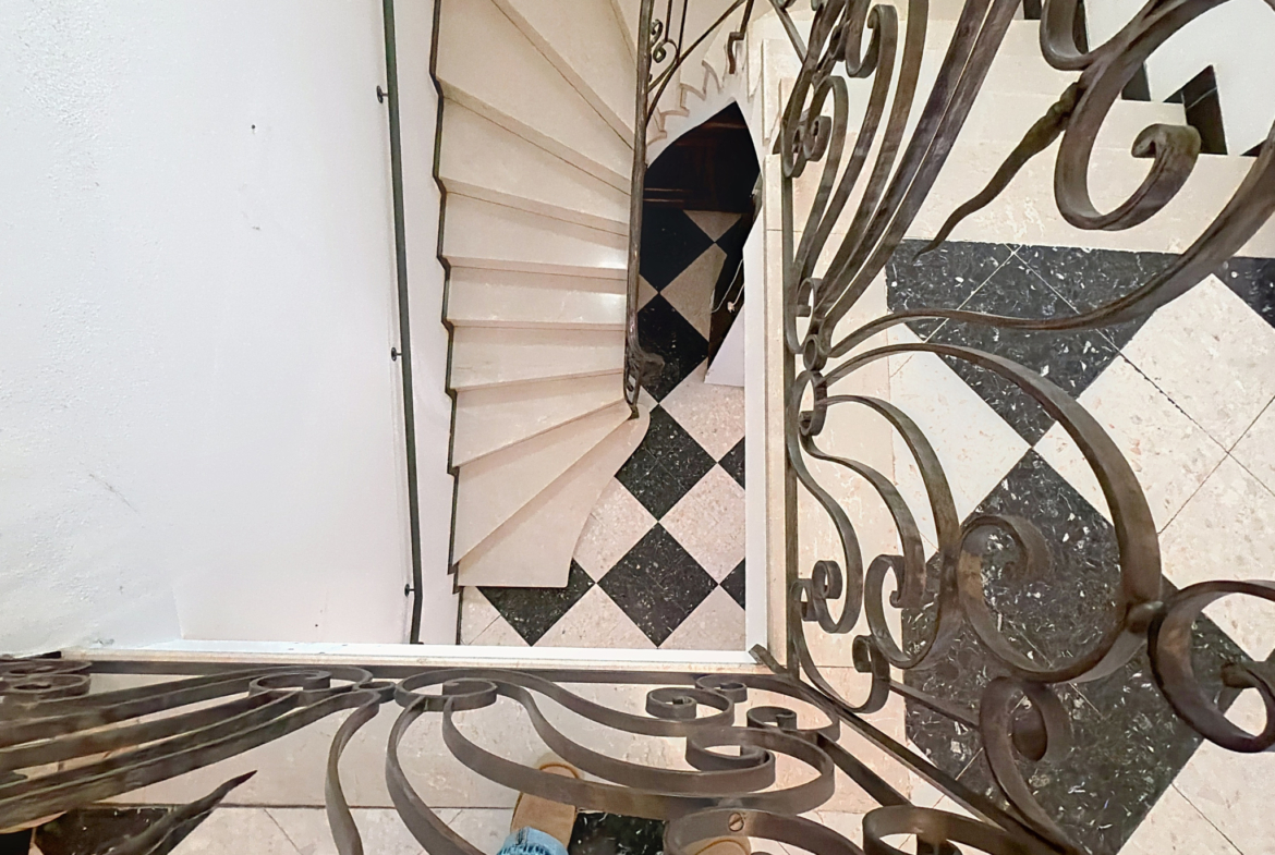 photo_ee07c06d97ee5c7c580631ee398555f5