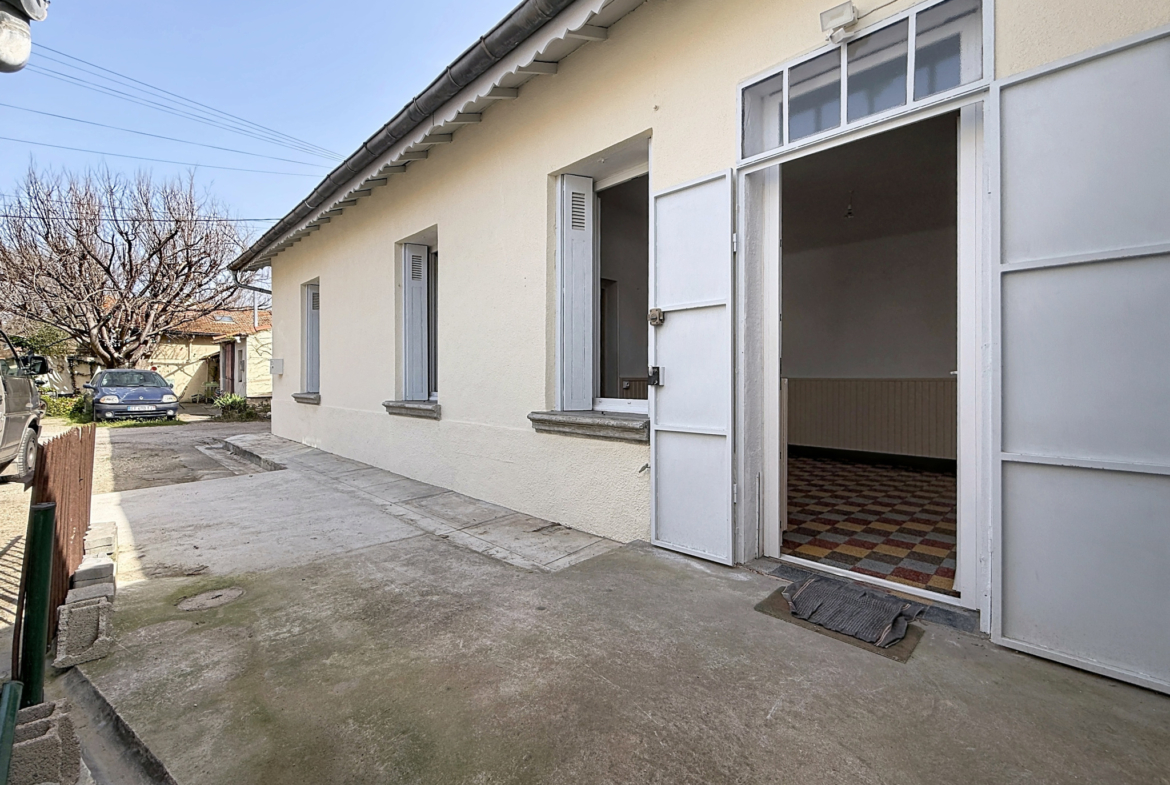 photo_103011a033bf7f411ad7af8a8c76ea55