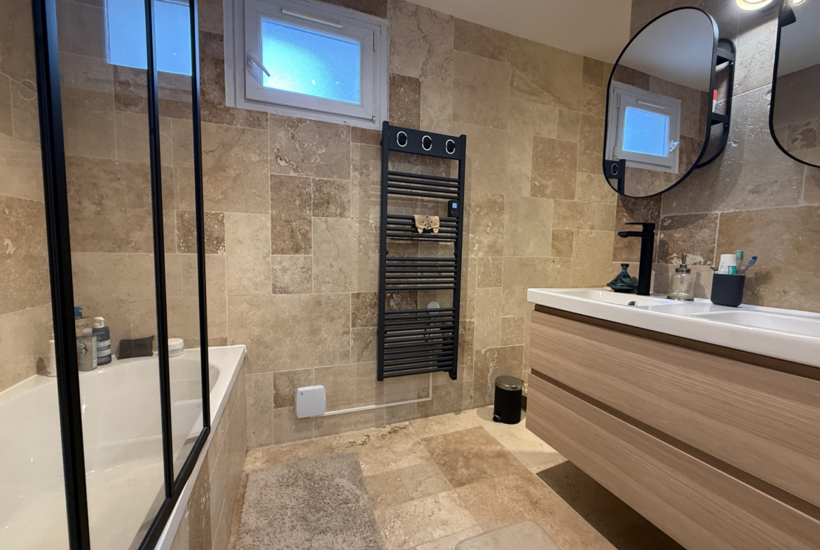 photo_32df26dd6dccbc71a6667a1298d3bfd6