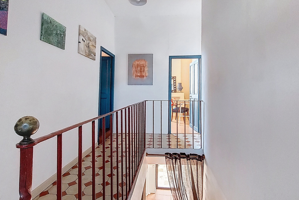 photo_8ae5b1f4a68186788cedb46bf189bac1