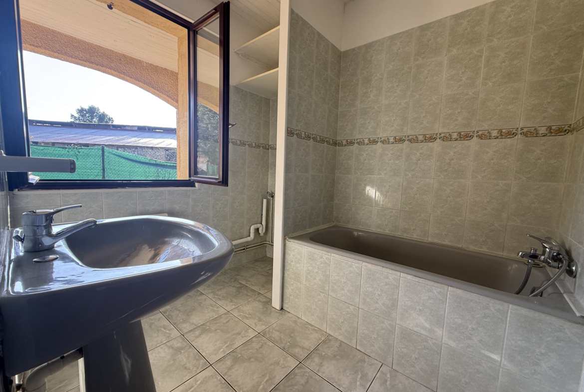 photo_c5b85a4283fff385ca696402f0b5205f