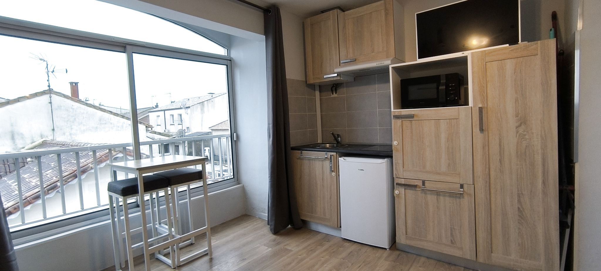 photo_c5be18d62f89a7c417caf3f8108df17f_Inc_0