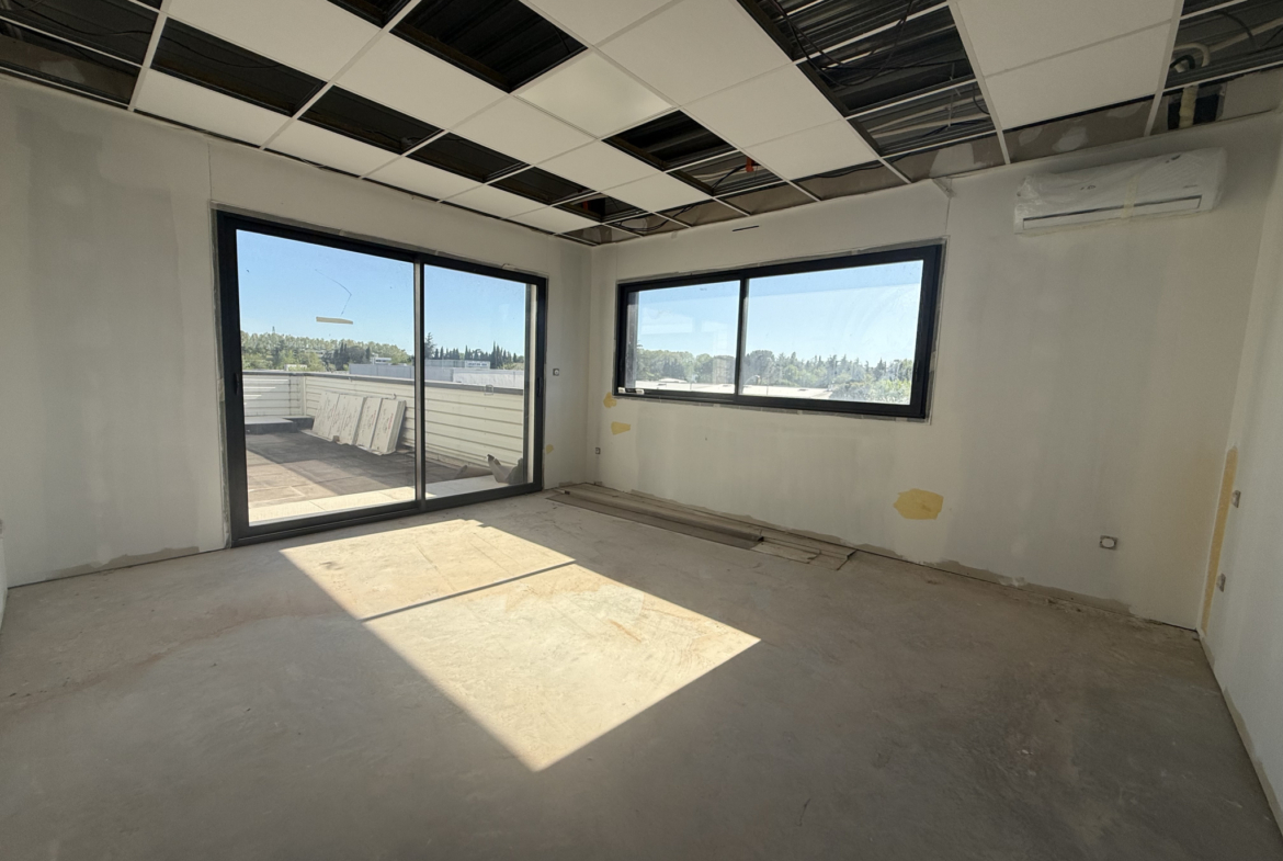 photo_162ca968e0ff4f47e856877bdff3bc99