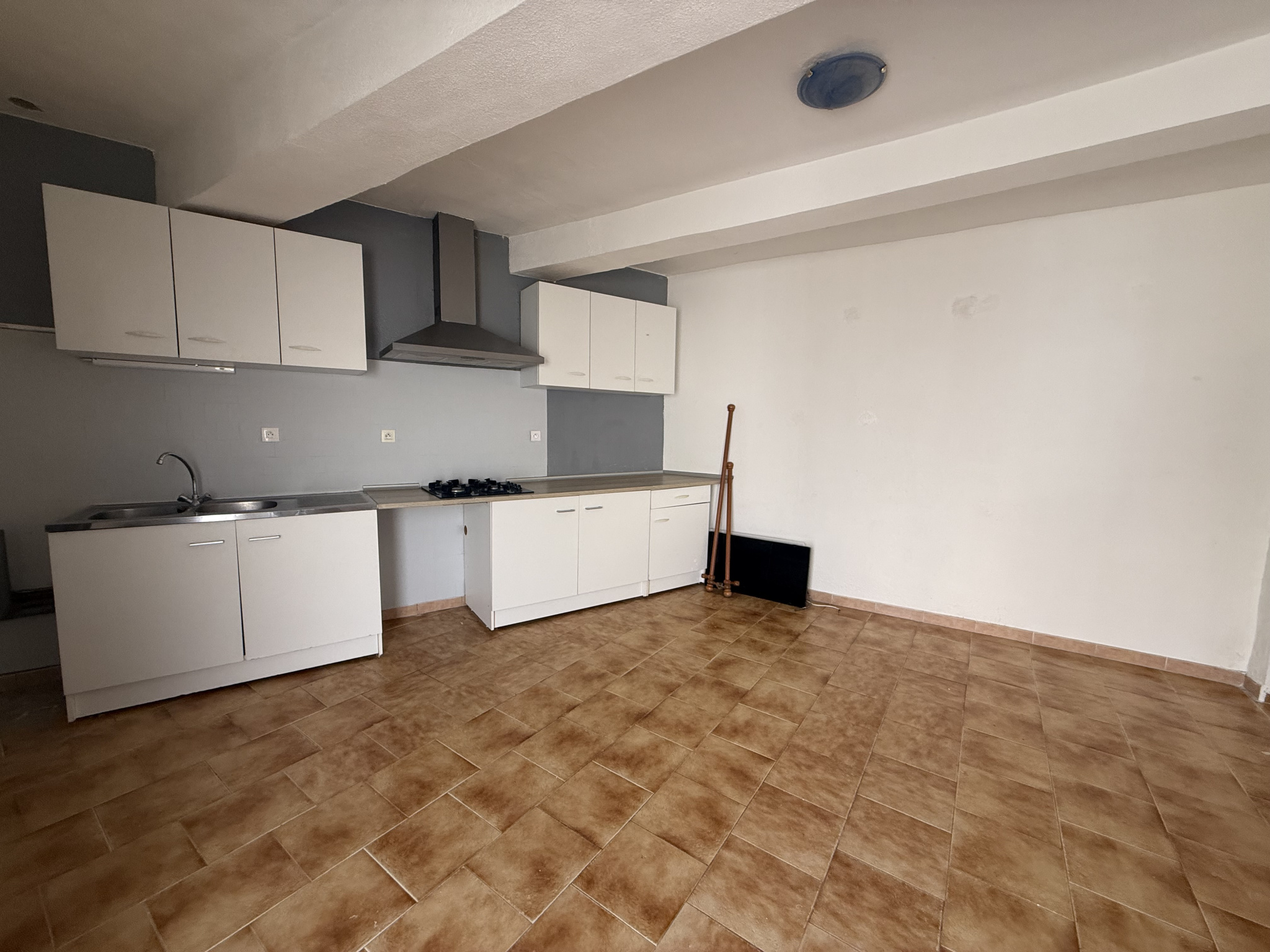 photo_458e219ea84d5012a59b9937ee27aede