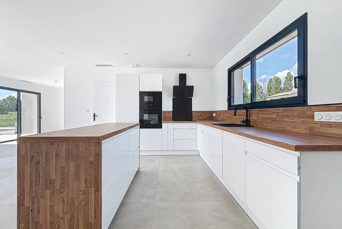 photo_464c3bc7654d5be0493172b2841b048c