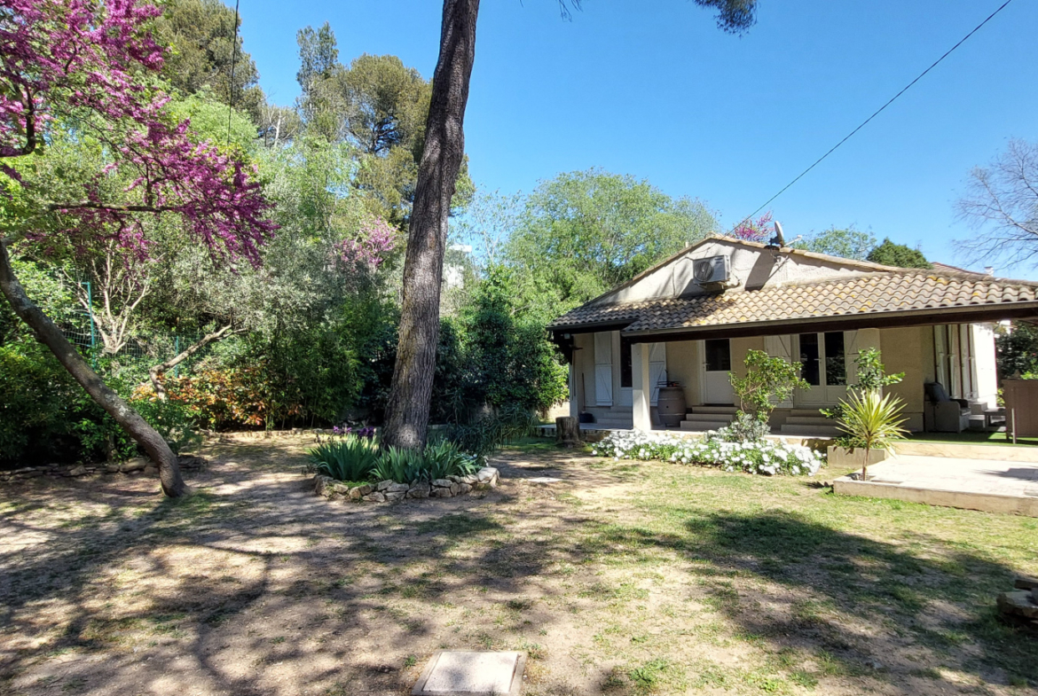 photo_660e06364f0448bbd5381130ba35344a