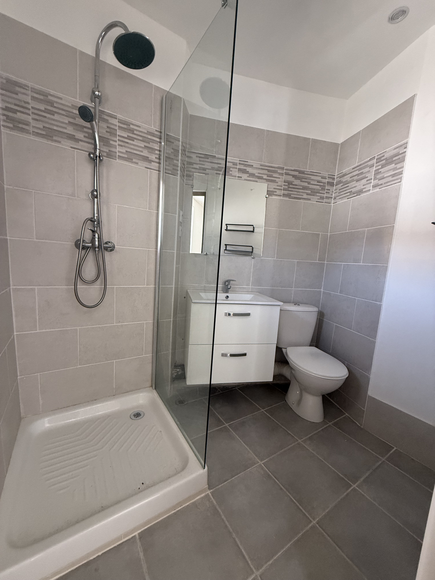 photo_84f7ee24328f45ba86179b9522147844