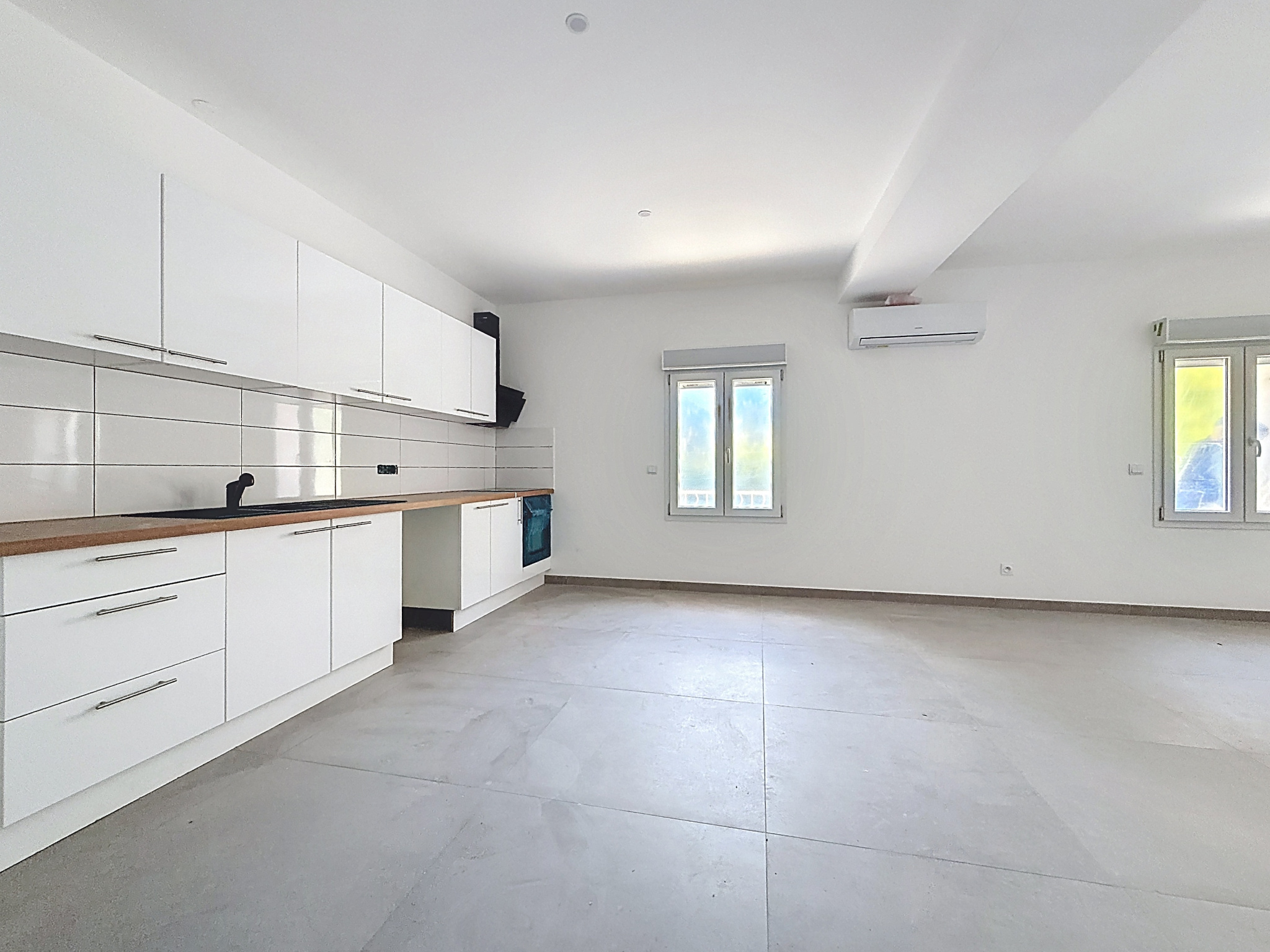 photo_c618a81b213da7adf6bdb220eb138812