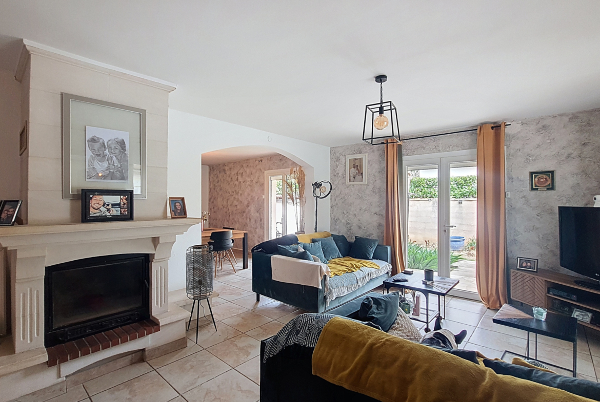 photo_d6021a27f8592457ef41a51595944416