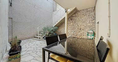327e31e4.jpg