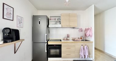 4bd80633.jpg
