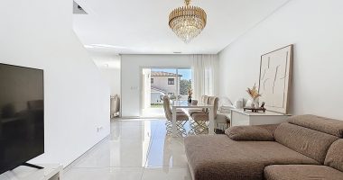 806d57b0.jpg