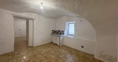 8368ebe7.jpg