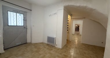 a5b81f56.jpg