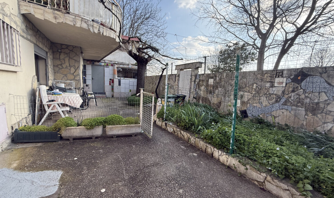 c2854569.jpg